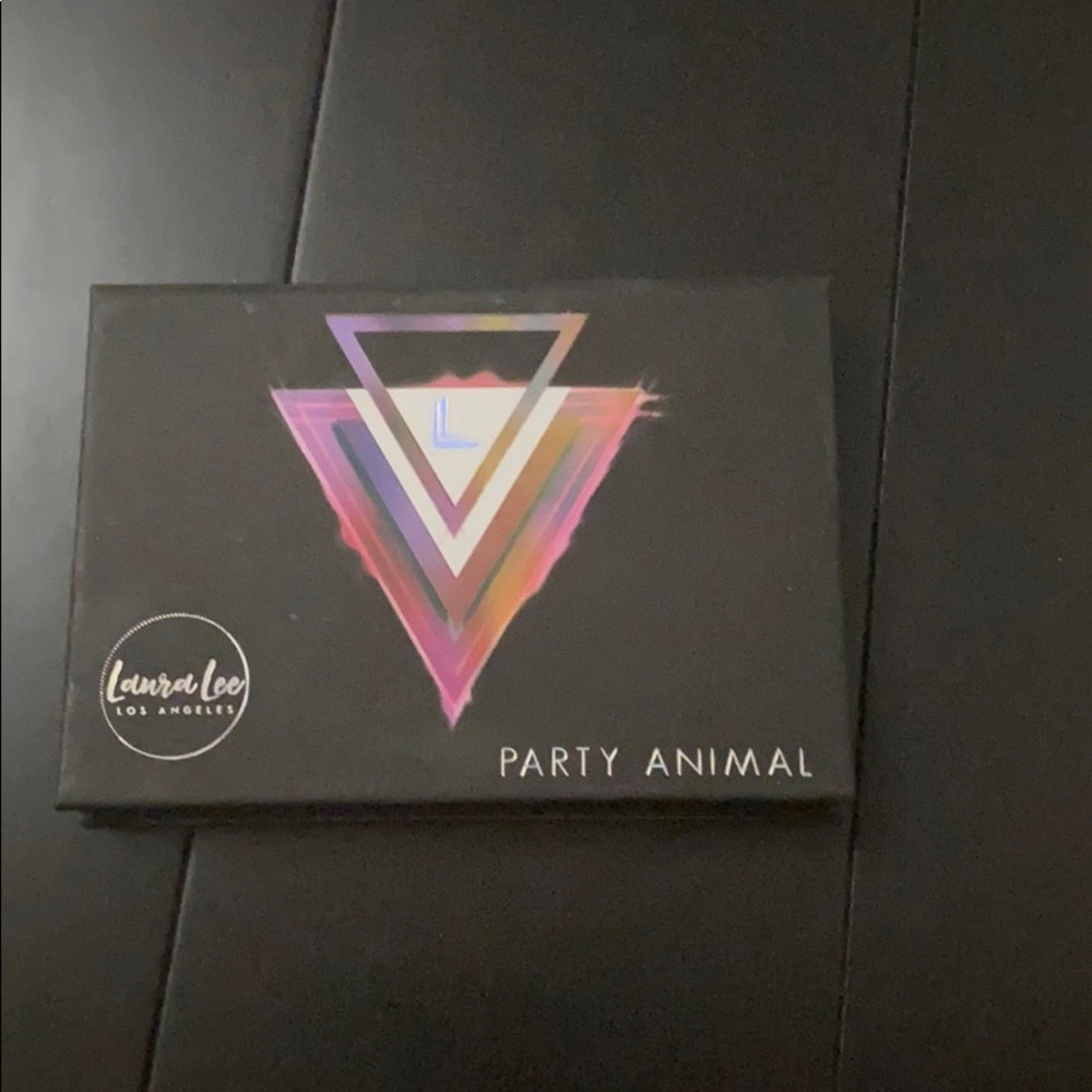 Laura lee Los Angeles party animal eyeshadow